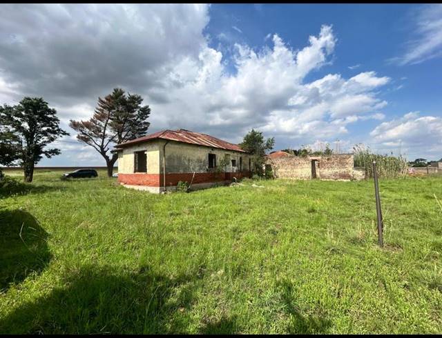 LAND FOR SALE IN JAMESON PARK